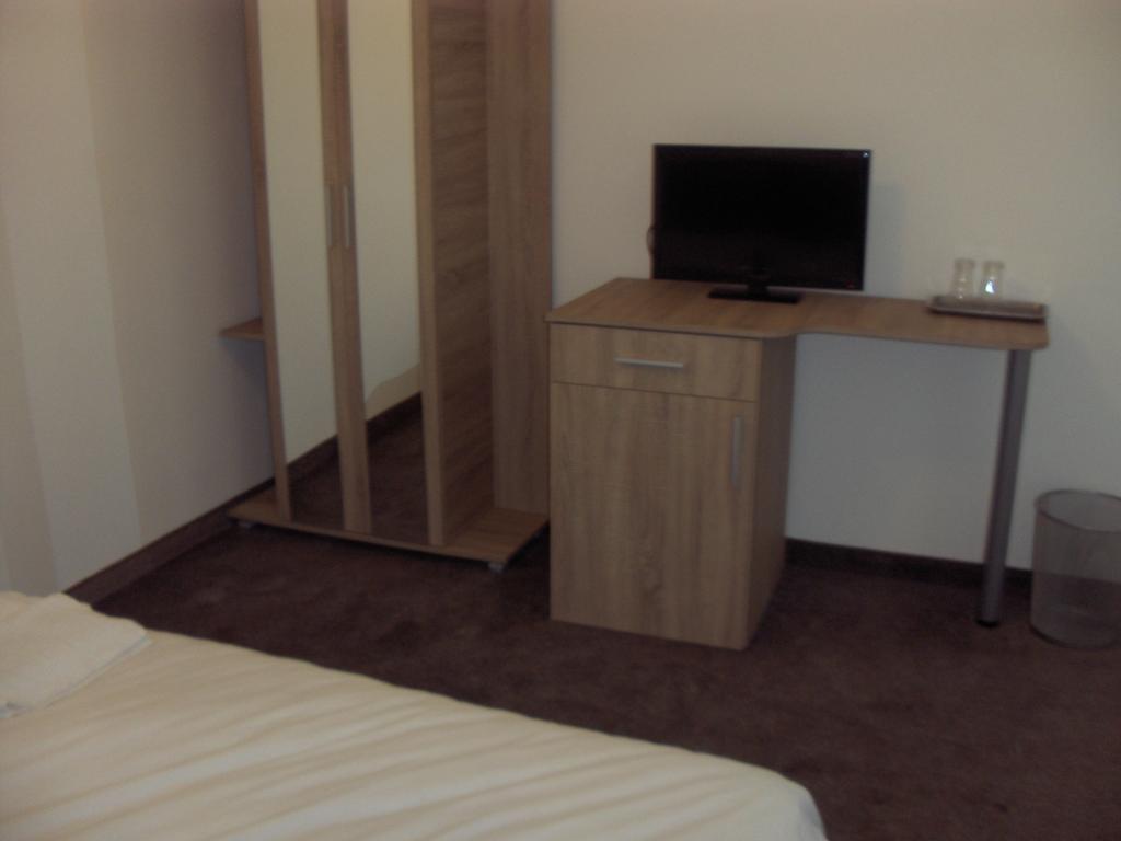 Hotel Vitan273 Bucarest Chambre photo