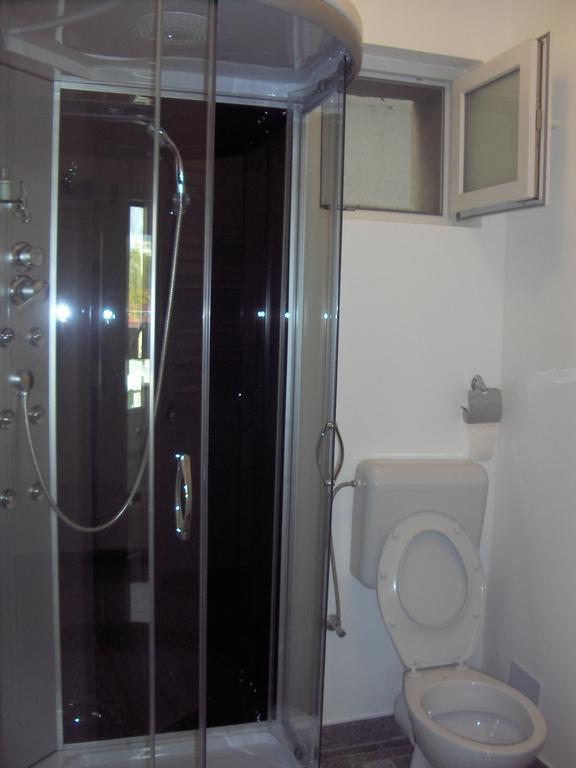 Hotel Vitan273 Bucarest Extérieur photo